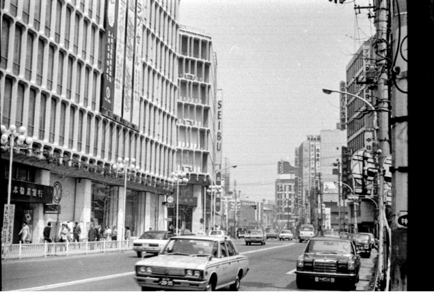 从北川えり子到西野翔：KUKI 打造的日本 AV 巨星图鉴