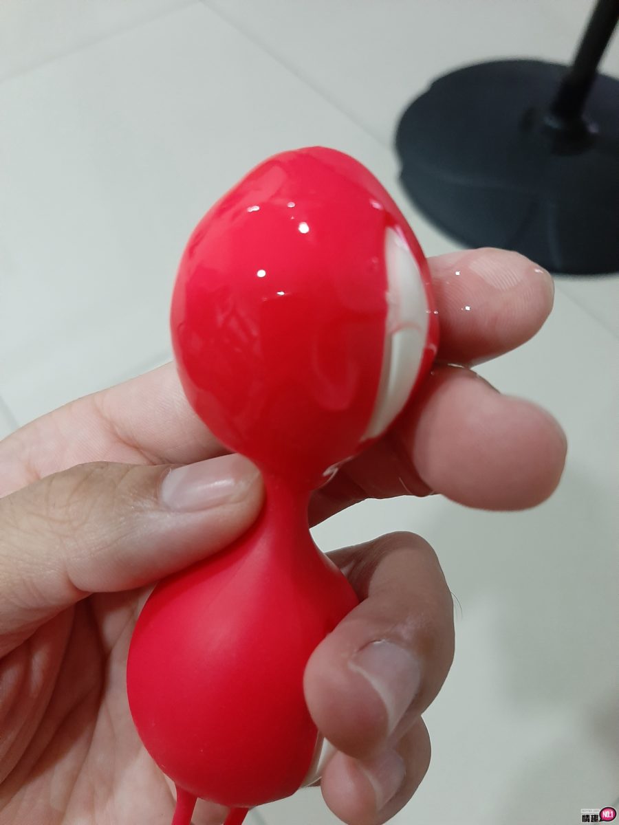 德国FunFactoryDUO女性训练聪明球_双球:在小穴里动阿动的就湿了!;8