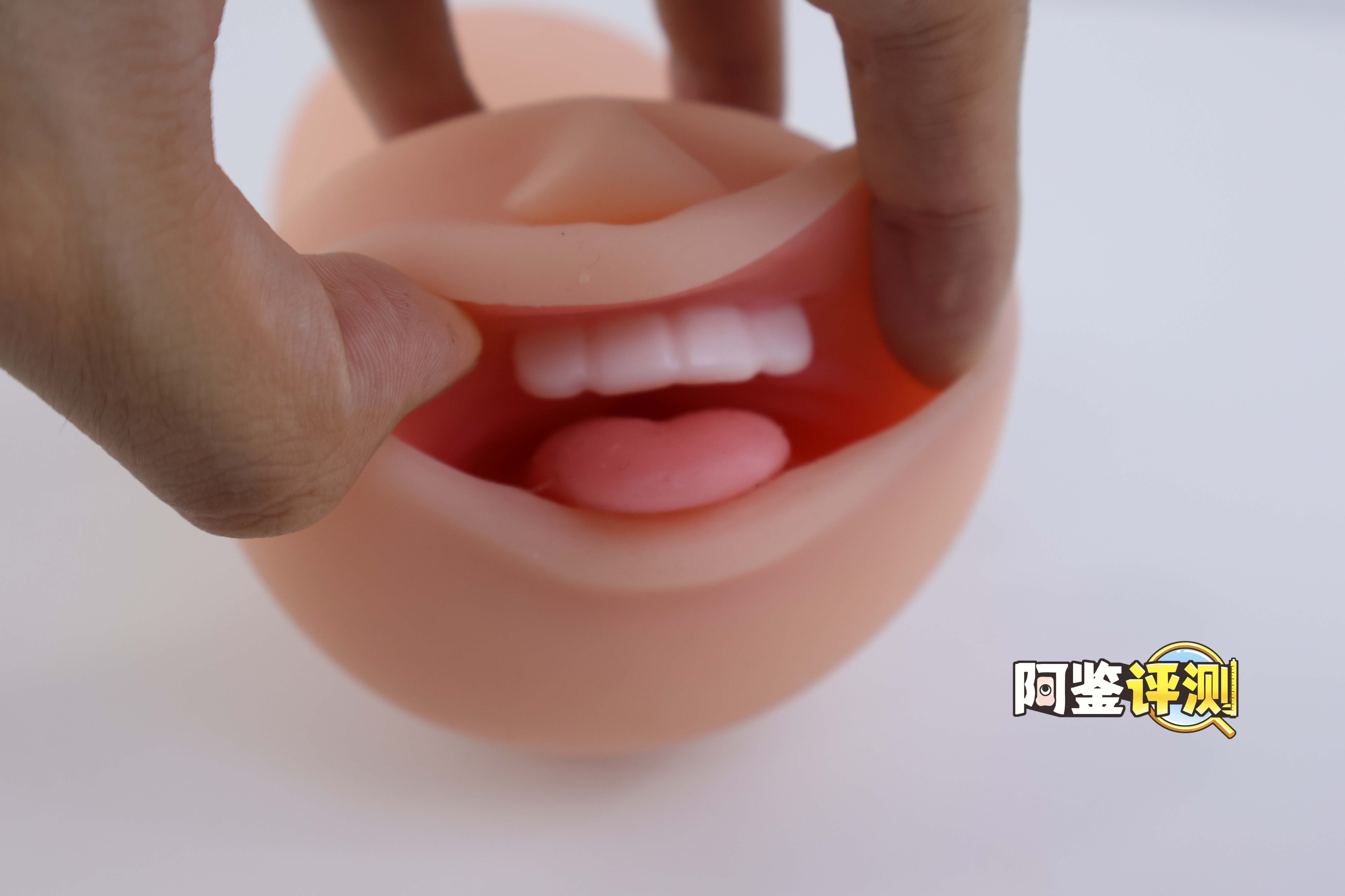 RKT——“miko口仆”评测!(中低刺激)简单软牙和喉咙凸起,适合新手的入门级口杯! RKT——“miko口仆”评测!(中低刺激)简单软牙和喉咙凸起,适合新手的入门级口杯!