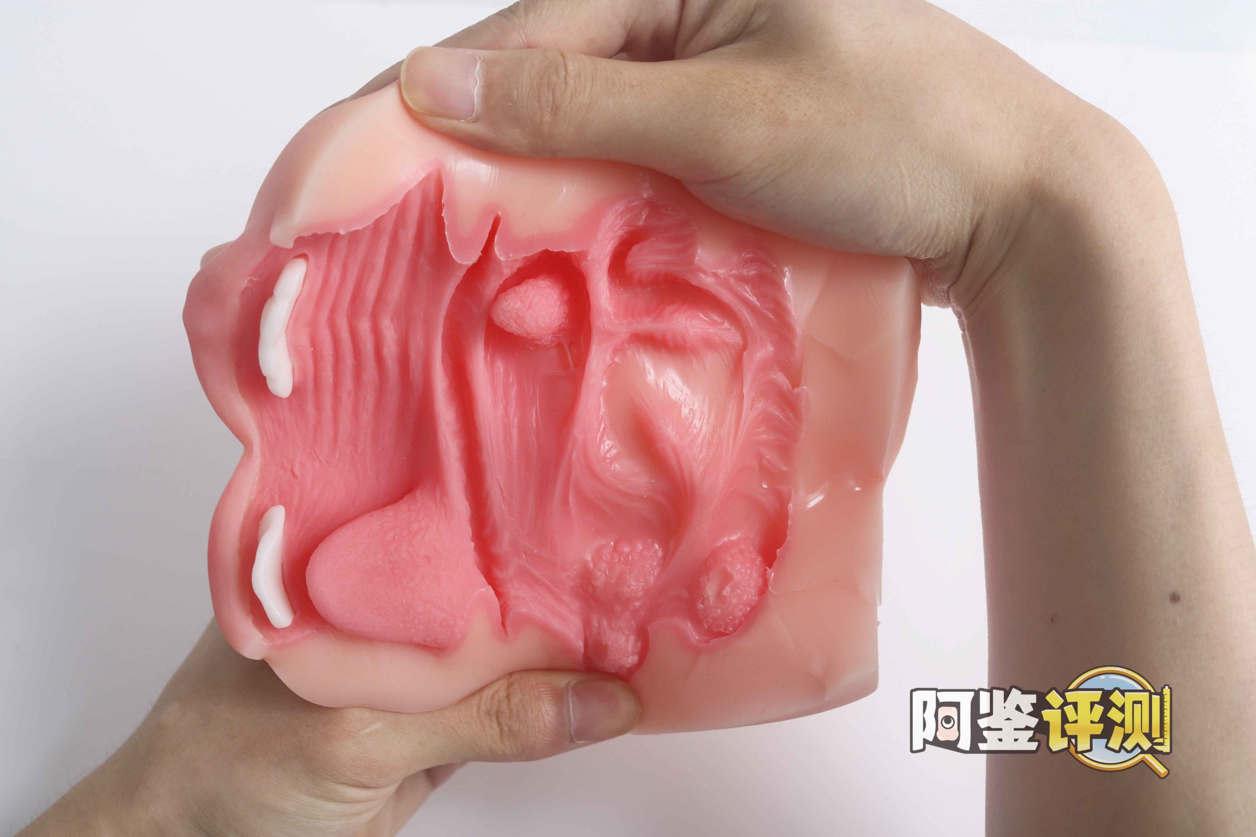 RKT——“miko口仆”评测!(中低刺激)简单软牙和喉咙凸起,适合新手的入门级口杯! RKT——“miko口仆”评测!(中低刺激)简单软牙和喉咙凸起,适合新手的入门级口杯!