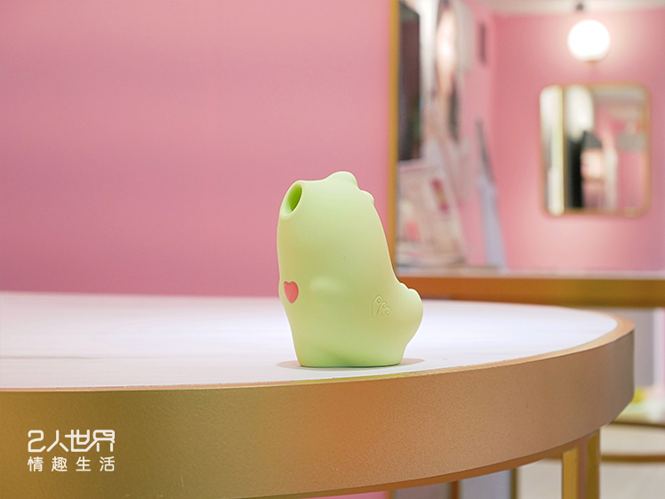 小怪兽魔吻~"开箱"史上最进化的小怪兽心得评价-萌次元